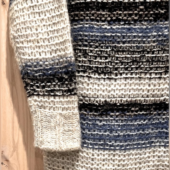 BCBGMaxAzria Cerulean Striped Mohair Tunic - Picture 9 of 16